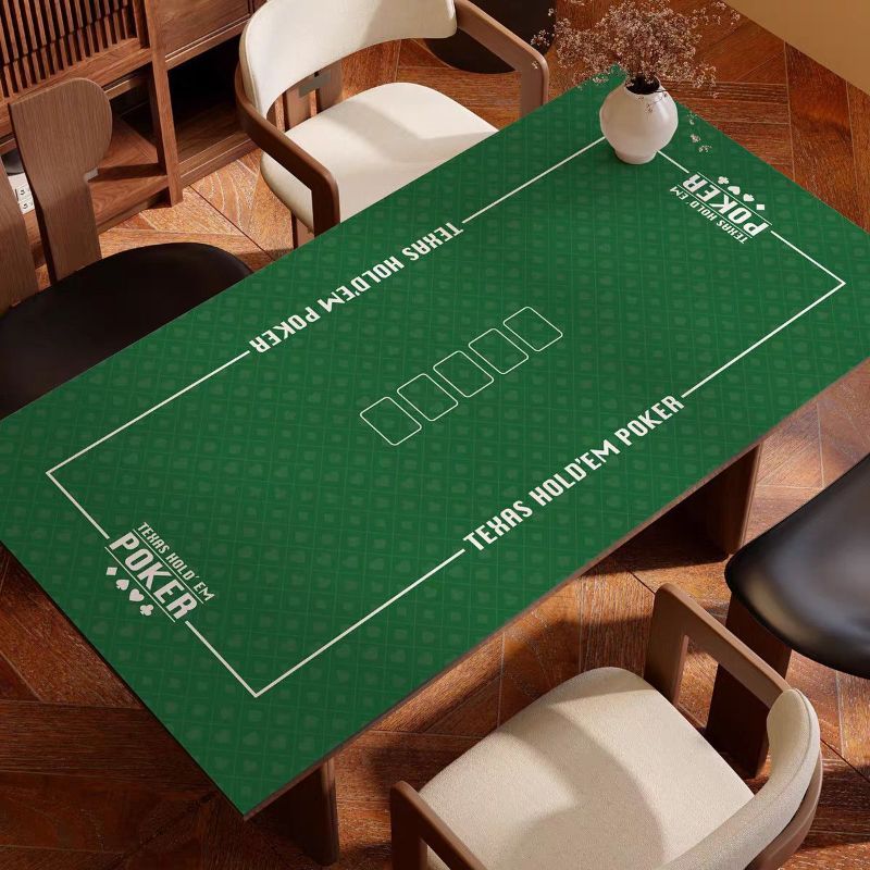 Simple Texas Hold'em Table Mat - Party Games Simple のレビューと価格