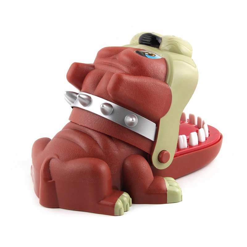 Biting Dog Lucky French Bulldo - Party Games Usa のレビューと価格