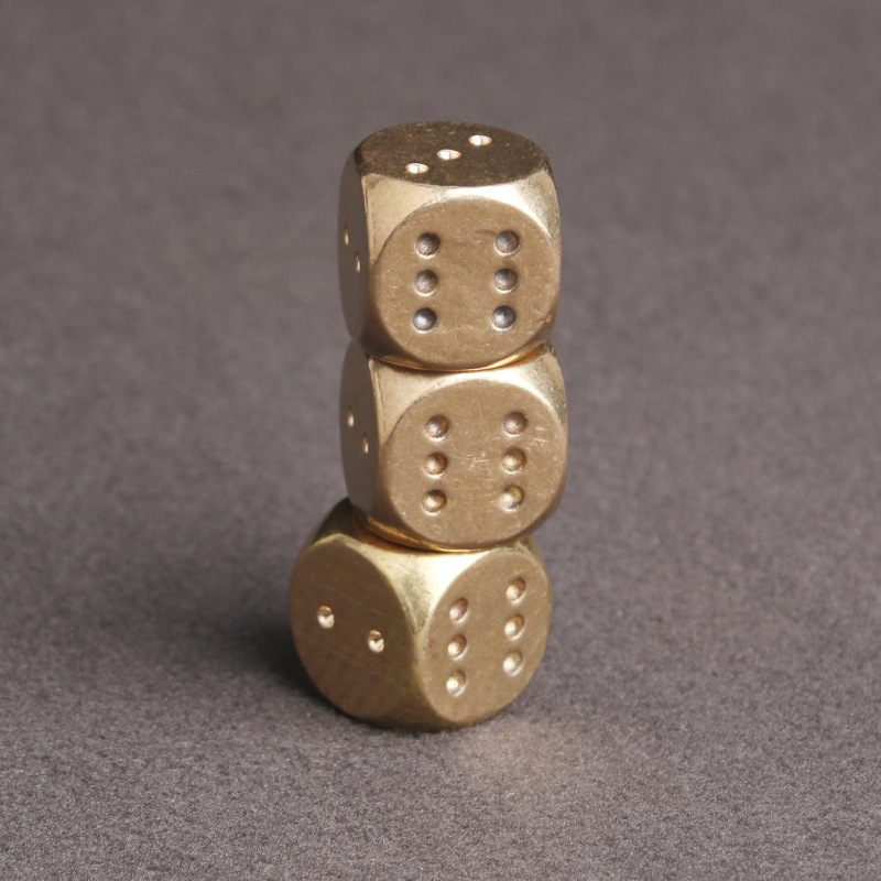 10/5PCS Brass Game Dice 15MM B - Party Games Juegos De Mesa のレビューと価格