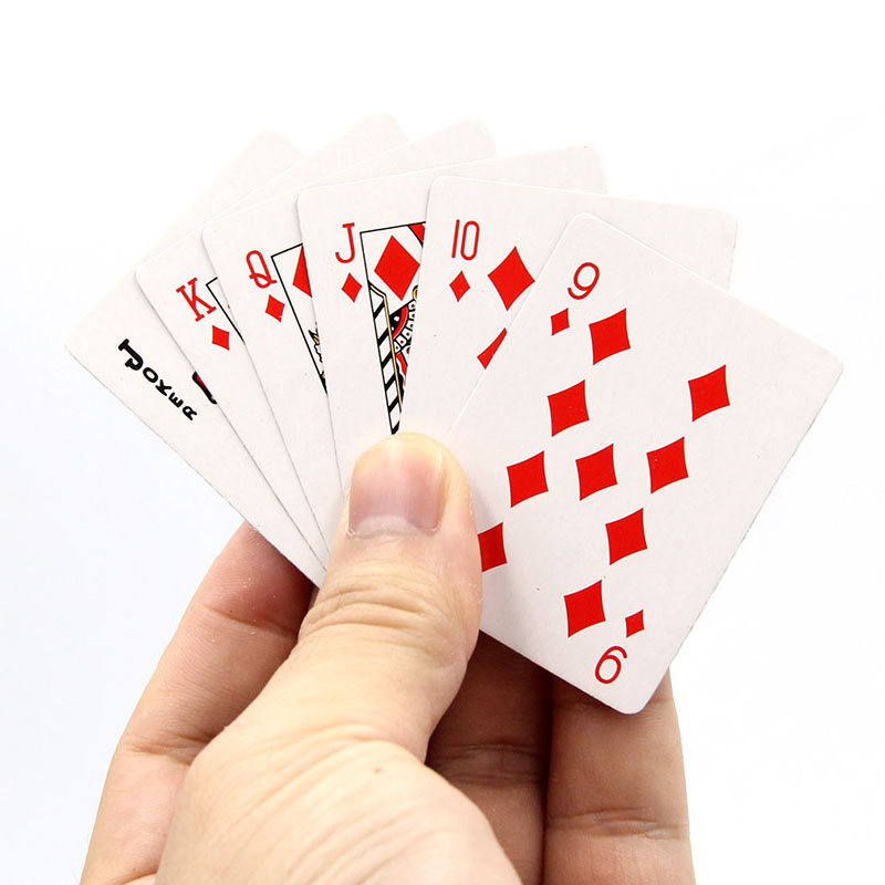 10PCS Mini Playing Cards For K - Party Games Juegos De Mesa のレビューと価格