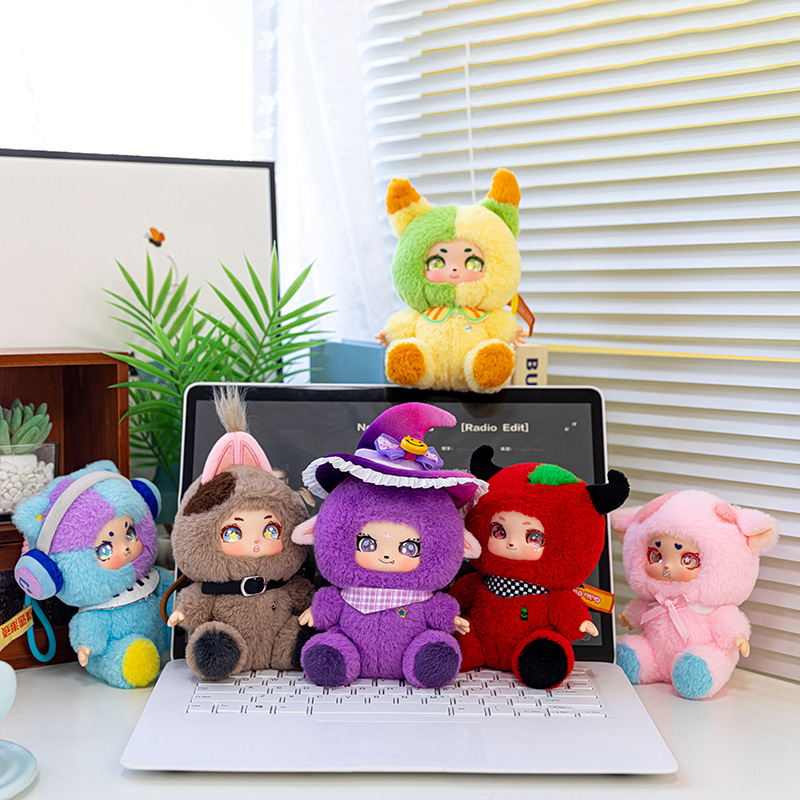 Cute Halloween Witch Doll Viny - Party Games Questions のレビューと価格
