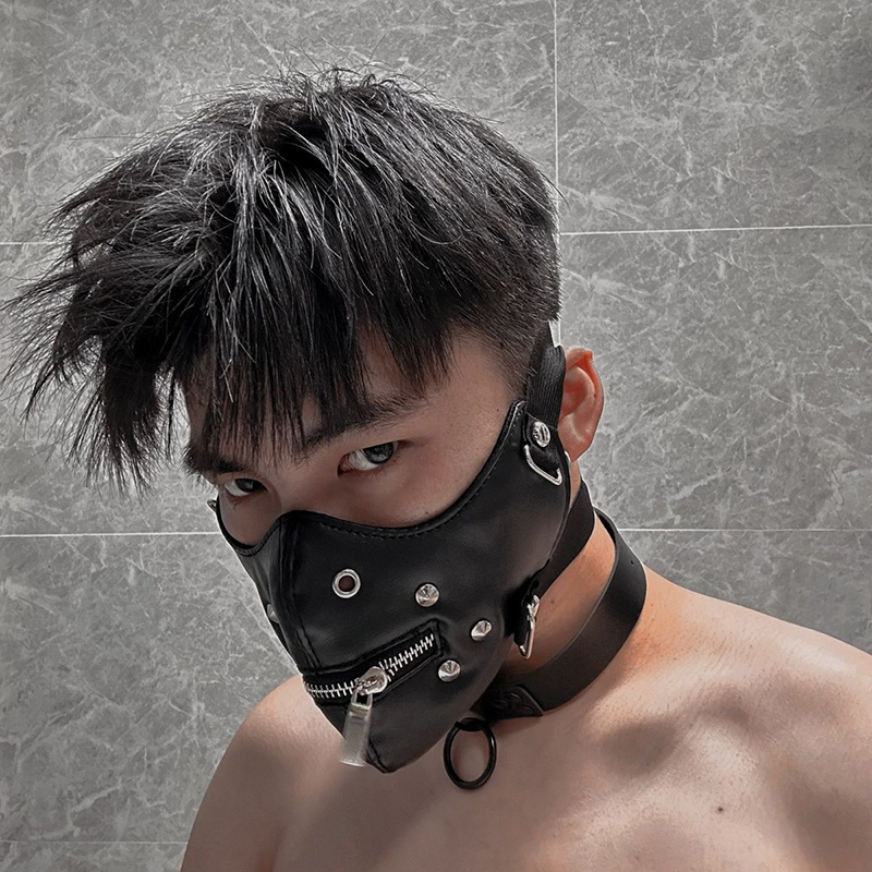 Men Locomotive Masquerade Mask - Party Games Simple のレビューと価格