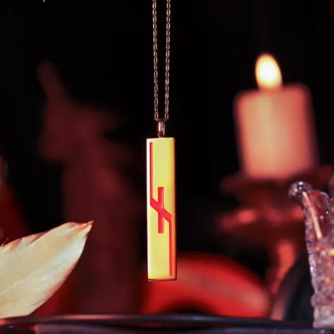 Irregular Red Letter Pendant N - Party Games Simple のレビューと価格